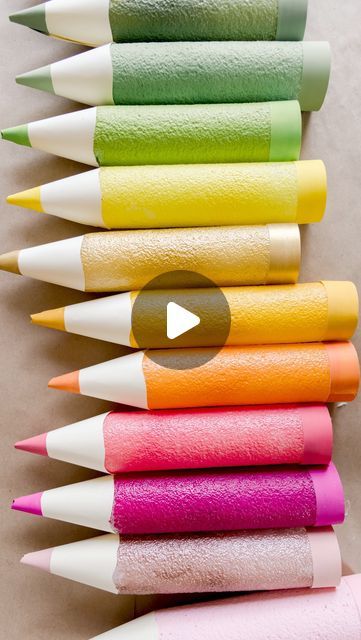 Pool Noodle Pencil Diy, Pool Noodle Art, Crayon Decor, How To Make Foam, Giant Pool, Noodle Art, Christmas Bulletin Boards, Pool Noodle Crafts, Diy Crayons