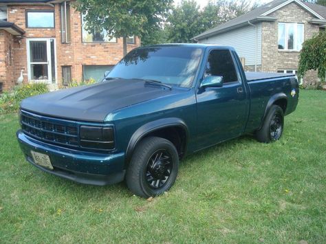 1993 dodge dakota Dakota Truck, Vintage Dodge, Dodge Pickup Trucks, Nice Trucks, Sick Cars, Muscle Truck, Dodge Pickup, Mini Truck, Truck Ideas