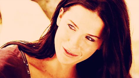 B smile2 Legend Of The Seeker Gif, Kahlen Amnell, Female Merlin, Vernon Roche, Kahlan Amnell, Craig Parker, Legend Of The Seeker, Bridget Regan, Oc Board