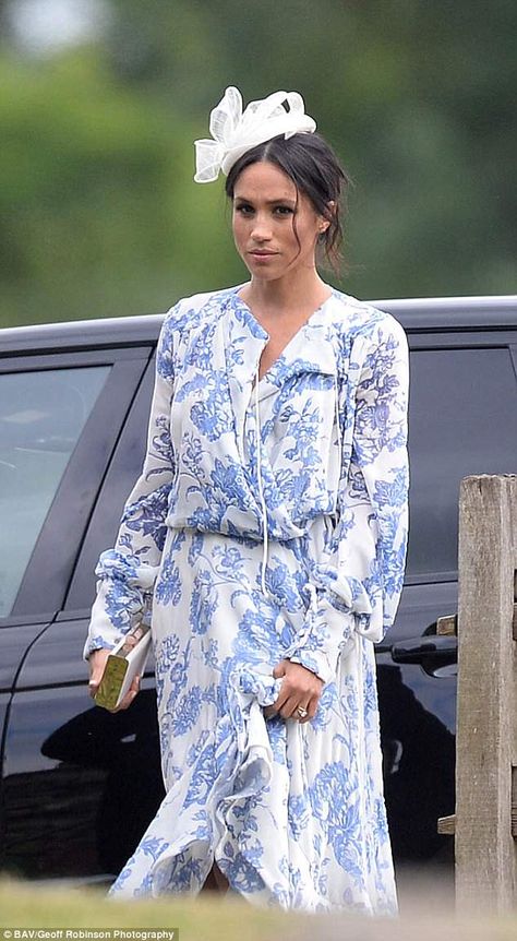 Floral Maxi Dress Wedding, Princess Diana Niece, Estilo Meghan Markle, Spencer Family, Princess Meghan, Prince Harry And Megan, Prins Harry, Prinz Harry, Meghan Markle Style