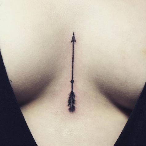 Tatuajes Small Realistic Tattoo, Rose Chest Tattoo, Tattoo Arrow, Full Chest Tattoos, Small Chest Tattoos, Tattoo Henna, Cool Chest Tattoos, Best Tattoos For Women, Small Girl Tattoos