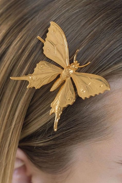 gold-tone, polished effect, butterfly shape and clip fastening. This bobby pin is cool and cute. #bobby_pin #butterfly_shape Designer Headbands, Luxury Hair Accessories, Butterfly Collection, Jennifer Behr, Butterfly Clips, Butterfly Frame, Bobby Pin, Five Points, Luxury Hair