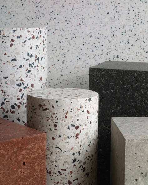 Terrazzo Furniture, Terrazzo Coffee Table, Diy Terrazzo, Trunk Side Table, Terrazzo Table, Internal Design, Couch Set, Geometric Forms, Display Stands