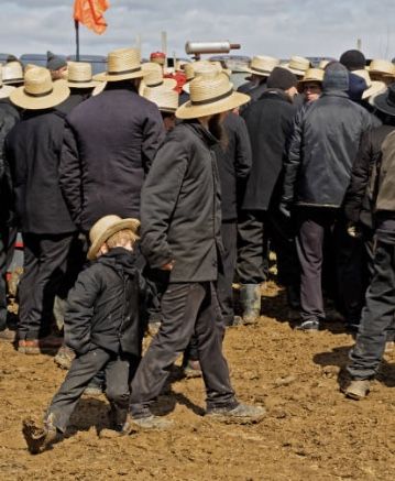 Cowboy Song, Amish Men, Stuck In The Mud, Cowboy Hats, Cowboy, Walking, Songs, Pins