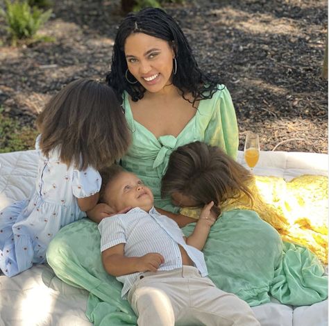 Steph Curry Gives A Shout Out To His Queen Black Celebrity Kids, The Curry Family, Mothers Day Post, Present Mom, Tamera Mowry, Ayesha Curry, Black Lives Matter Protest, Black Celebrities, Black Lives Matter Movement