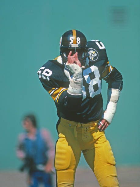 Jack Lambert, Nfl Football 49ers, Nfl Football Art, Nfl Football Players, Go Steelers, Pittsburg Steelers, Pittsburgh Steelers Football, Steeler Nation, Steelers Fan