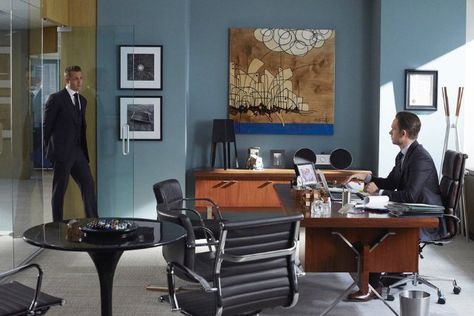 Still of Gabriel Macht and Patrick J. Adams in Suits (2011) Lawyer Office Interior, Suits Serie, Suits Tv Show, Office Wall Colors, Law Office Design, Lawyer Office Decor, Suits Tv Series, Office Guest Chairs, Interior Wall Colors