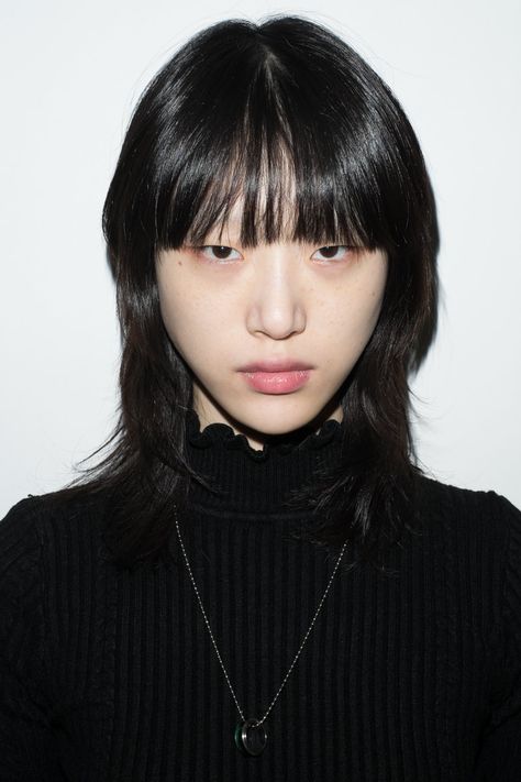 Choi Sora, Sora Choi, Face References, Lq Icons, Milan Fashion, Milan Fashion Week, Hair Inspo, Pretty People, Milan