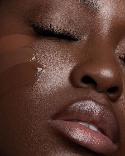 Instagram Makeup Artist, Black Makeup Artist, J Photo, Beautiful Glowing Skin, Skin Goals, Photoshoot Makeup, Beauty Photoshoot, Glow Skin, Black Makeup