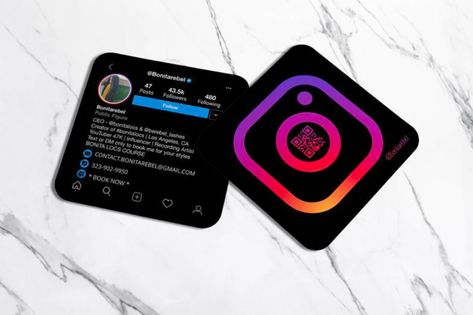 How to Display Your Instagram Handle on Business Cards (2022) Maquillage Halloween Simple, Instagram Business Card, Transparent Business Cards, Cv Original, Social Media Business Cards, Beauty Business Cards, Square Business Cards, Graphic Design Business Card, Professional Business Card Design