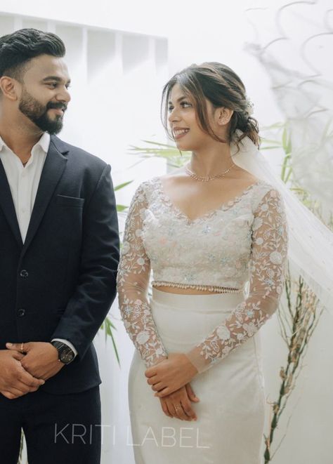 Wedding Saree Christian, Kerala Christian Engagement Dress, Indian Christian Wedding Gowns, Christian Bride Gowns, Christian Engagement Dress, Christian Bridal Gown, Christian Wedding Saree, Christian Wedding Gown, White Wedding Saree