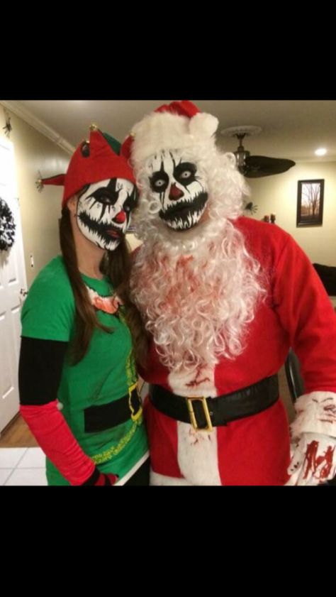 Creepy Santa & Elf Makeup Artist  Joy Marie StarstoSkulls on IG & FB Scary Elf Costume, Scary Christmas Costume, Scary Elf Makeup, Christmas Horror Makeup, Scary Christmas Makeup, Krampus Party, Boy Halloween Makeup, Haunted Christmas, Creepy Santa