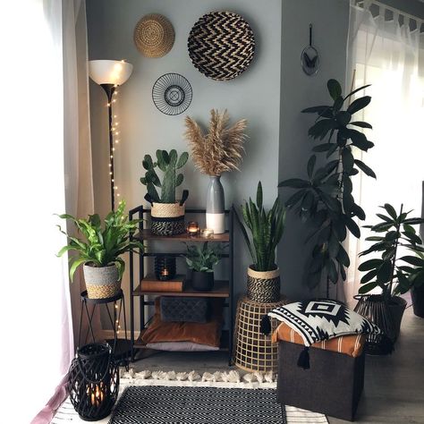 Boho Black Home Decor, Black Boho Decor Living Room, Modern Boho Living Room Black, Afrohemian Decor Living Room, Industrial Boho Living Room, Moody Boho Living Room, Industrial Boho Decor, Boho Industrial Living Room, Boho Industrial Decor