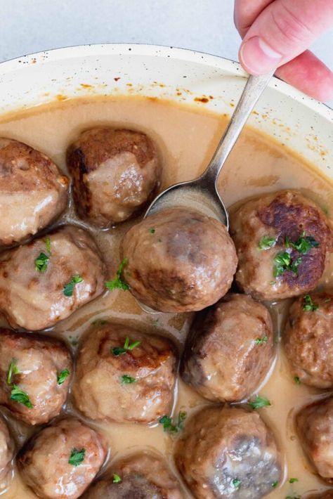 Vegan Meatballs in Gravy Holiday Meat Dishes, Meatballs In Gravy, Holiday Meatballs, Meatballs Gravy, Holiday Meat, Gravy Vegan, Ikea Plant, Protein Meat, Holiday Soups