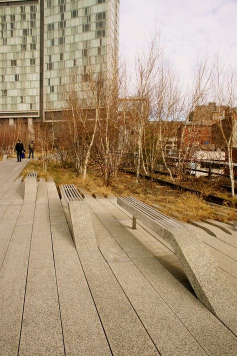 The Highline Park. Meatpacking District. Highline Park, The Highline, Piet Oudolf, Landscape Designers, Meatpacking District, Resort Design, Landscape And Urbanism, Urban Park, Urban Furniture