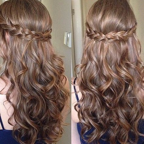 Peinados Black Hairstyles For Round Faces, Hair Homecoming, Funny Wedding, Hair Styles 2017, Hair Wedding, Penteado Cabelo Curto, Hairstyles Black, Long Curly Hair, Homecoming Hairstyles