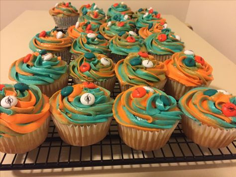 Miami Dolphin cupcakes Dolphin Cupcakes, Homemade Sweets, Miami, Baking