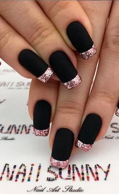 Black Nails With Tips, Matte Black Nails Glitter Tips, Rose Gold Nails And Black, Matte Black Nails With Chrome Tips, Glitter French Gel Nails, Metallic Nail Designs French Tips, Matte Black Nails With Glitter Tips, Black Nails With Gold French Tip, Black With Pink Tips Nails