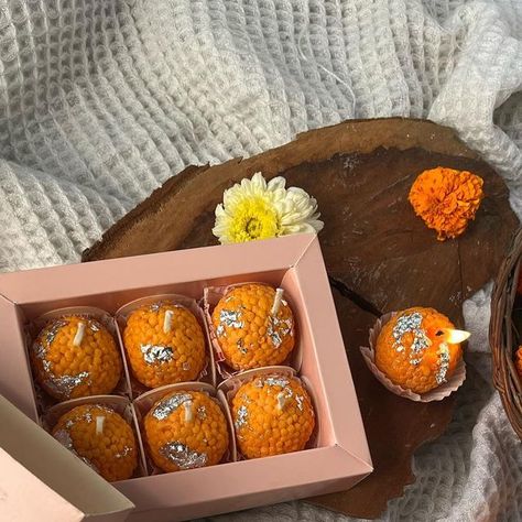 𝐒𝐮𝐜𝐜𝐨𝐮𝐫𝐨𝐬𝐞 𝐜𝐚𝐧𝐝𝐥𝐞𝐬 on Instagram: "Laddoo Candles !!! A festival of traditions, a celebration of life. 🪔🌸 Dm for orders #soywaxcandles #soywax #scentedcandles #laddoocandles #traditionalcandles #mithaicandles #smallbusiness #localbusiness #giftsforher #giftsforhim #giftshop #giftsforfriends #candlesofinstagram #candlesofindia #motichoorladdoocandle" Laddoo Candle, Desi Art, Diwali Candles, Candles Photography, Traditional Candles, August 28, Paper Crafts Diy Tutorials, Diy Tutorials, Ghee