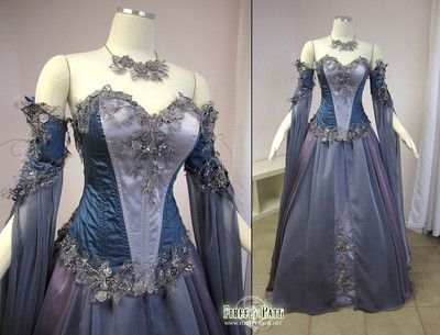 Medieval Wedding Dress, Fairy Gown, Gaun Abad Pertengahan, Medieval Wedding, Fantasy Dresses, Fantasy Gowns, Medieval Dress, Medieval Fashion, Fantasy Dress