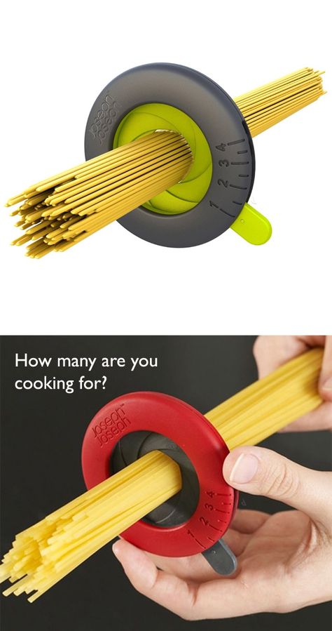 Spaghetti measure! #product_design Measuring Tools Kitchen, Food Storage Boxes, Kitchen Must Haves, Tools Kitchen, Measuring Tools, Joseph Joseph, Cooking Gadgets, Cool Kitchen Gadgets, Cool Inventions