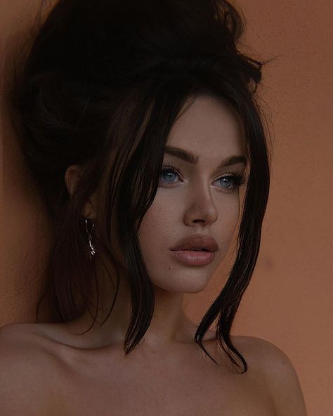 -The universe gives us a reminder of how beautiful endings can be when the sun sets & the moon rises 🪐 #vintage #travel #love #aesthetic… | Instagram post from Rosie Mac 𓂀 (@rosiemacworld) Rosie Mac, Nose Job, Moon Rise, Vintage Aesthetic, Hair Designs, How Beautiful, Beautiful People, Canning, Instagram Posts