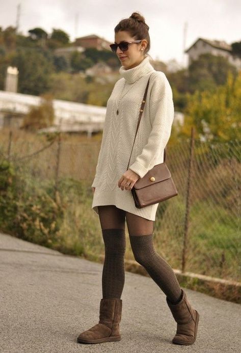 Brown Ugg Boots Outfit, Dress With Knee High Socks, Black Leggings Brown Boots, Green Ugg Boots, Sweater Uggs, Uggs Outlet, Cozy Fall Sweater, Winter Uggs, Outfit With Uggs