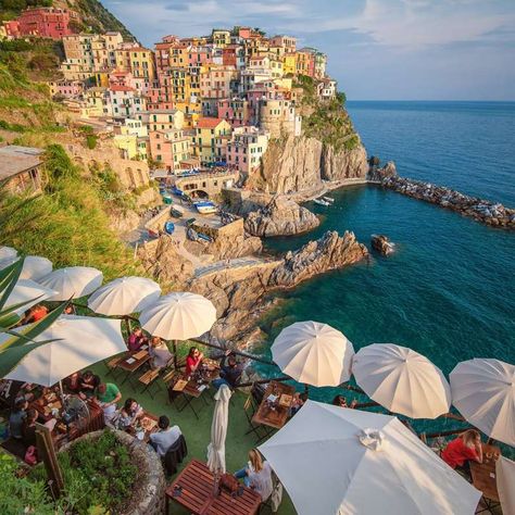 The Best Restaurants in the Cinque Terre La Spezia Italy, Nessun Dorma, Cinque Terra, Italy Restaurant, Italy Trip Planning, Italy 2023, Italian Coast, Italy Honeymoon, Europe 2023