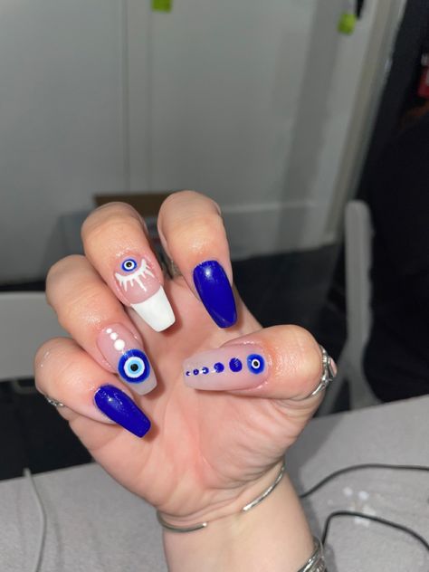 Blue evil eye Blue Evil Eye Nails, Evil Eye Nails Design, Greece Nails, Ocean Blue Nails, Anchor Nails, Evil Eye Nails, Eye Nail Art, Eye Nails, Blue Nail Art