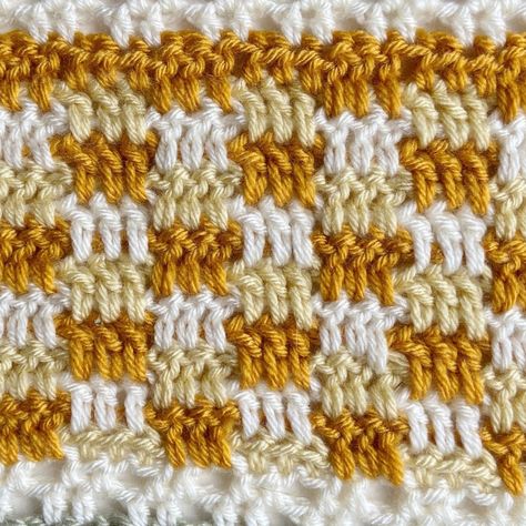 Plaid Crochet Stitch Plaid Stitch Crochet, Crochet Plaid Stitch, Mini Check Plaid Stitch, Crochet Mini Check Plaid Stitch, Easy Plaid Crochet Blanket, 2 Color Plaid Crochet, Crochet Plaid Pumpkin, Afgan Patterns, Gingham Plaid Crochet Blanket