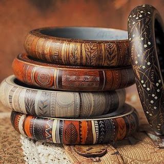 Ceramic bangles Ceramic Jewerly, Wooden Bangles, Gold Jewelry Prom, Wood Jewelery, Colorful Bangles, Wooden Bangle, Simple Bangle, Antique Jewelry Indian, Bridal Fashion Jewelry