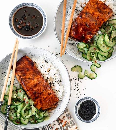 Salmon With Cucumber Salad, Salmon And Cucumber Salad, Cucumber Salad With Salmon, Salmon And Cucumber, Japanese Cucumber Salad, Gluten Free Chilli, Cucumber Avocado Salad, Salmon Soy Sauce, Lime Salmon