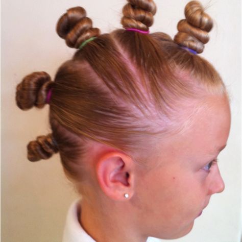 Crazy Bun Hairstyles, 3 Bun Hairstyle Mohawk, Bun Mohawk, Bun Styles, Hair Arrange, Mohawk Hairstyles, Crazy Hair Days, Hair Humor, Crazy Hair