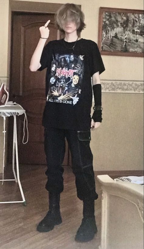 slipknot Slipknot Shirt Outfit, Slipknot Outfits, Slipknot Shirt, Punk Clothing, Punk Outfits, Slipknot, Alternative Outfits, Shirt Outfit, Fashion Inspo