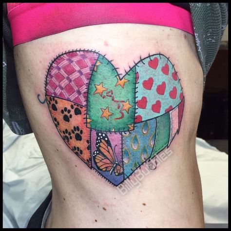 Awesome Patchwork Quilt Tattoo Ideas, Patchwork Quilt Tattoo, Patchwork Heart Tattoo, Crocheting Tattoos, Quilt Tattoo, Sewing Tattoos, Print Ideas, Tattoos Designs, Tat Ideas