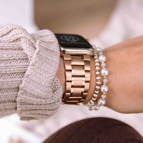 Elevate your style with our stunning wrist watch collection! ⌚✨ Click the link to explore a variety of elegant timepieces that perfectly blend fashion and functionality. Whether you’re looking for a classic design or a modern smartwatch, we have something for everyone. Don’t miss out—find your perfect wrist watch today! 😆😺 Apple Watch And Tennis Bracelet, Metal Apple Watch Band Women, Apple Watch And Bracelet Stack, Best Apple Watch Bands Women, Rose Gold Apple Watch Band Ideas, Apple Watch Straps Women, Apple Wrist Watch, Silver Apple Watch Band, Watch And Bracelets