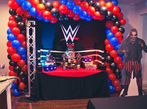 #wweraw #wwe #wwebirthdayparty Wwe Balloon Arch, Wwe Wrestling Party Ideas, Wwe Birthday Party Ideas Decoration Diy, Wwe Birthday Party Ideas Decoration, Wwe Party Ideas, Wwe Decorations, Boxing Theme Party Ideas, Wwe Birthday Party Ideas, Finding Nemo Birthday Invitations