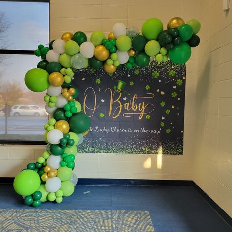 Gender Reveal St Pattys Day, St Patricks Gender Reveal Party, St Patrick’s Gender Reveal, St Pattys Baby Shower Theme, St Patricks Baby Shower, March Theme Baby Shower Ideas, St Patrick's Day Baby Shower Ideas, Lucky Charm Baby Shower Theme, St Patrick’s Day Baby Shower Theme