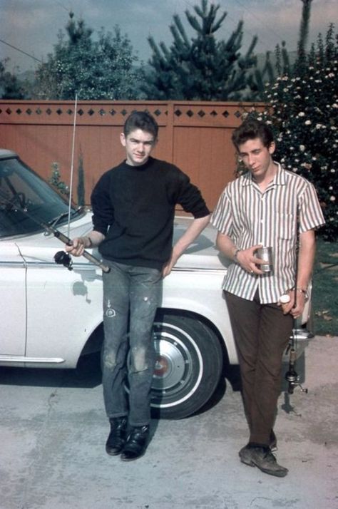 55 Cool Snaps of Teenage Boys That Defined Men's Fashion in the 1960s ~ vintage everyday 60s Male Fashion, 60s Fashion Mens, 1950s Fashion Men, 1960s Mens Fashion, 1960s Fashion Mens, 60s Mens Fashion, 60s Boys, Cool Snaps, Car Ownership