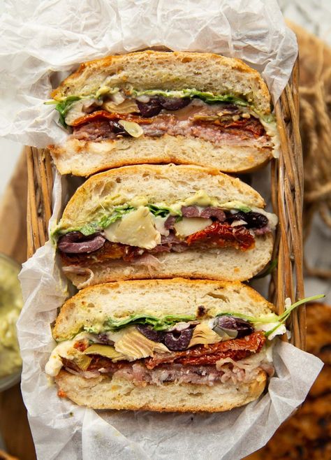 Healthy Food Coloring, Italian Sandwich Recipes, Food Recipes For Dinner Healthy, Healthy Food Art, Draw Food, Food Fall, Italian Antipasto, Italian Lunch, Cafeteria Food