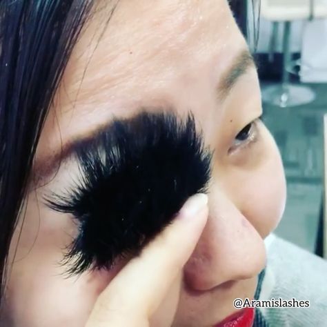 Whosale Mink Lashes on Instagram: “OMG 😀😀, I can't see where her eye? 😂😂😂😂😂😂😂😂😂😂😂😂 Follow us @aramislashes get more ———————————————————— Aramis Lashes luxurious 3D mink…” Lash Vendors, Strip Eyelashes, Eyelash Packaging, 3d Lashes, Mink Eyelashes, Mink Lashes, Perm, Behind Ear Tattoo, Eyelash Extensions