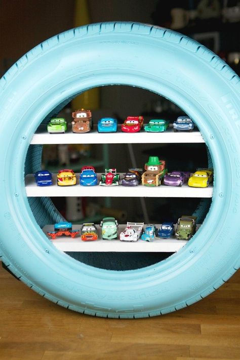 This would be great for storage in my gardening shed, the garage etc Tire Repurpose, Toy Car Storage, Hot Wheels Display, Toy Shelves, Cars Room, Car Bedroom, Diy Display, Disney Rooms, Old Tires