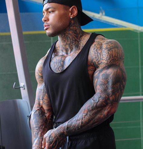 Jeff Logan Jeff Logan, Tatted Men, Gym Wear Men, Dark Skin Men, Gym Tanks, Most Beautiful Man, Muscle Men, Gym Wear, Muscles