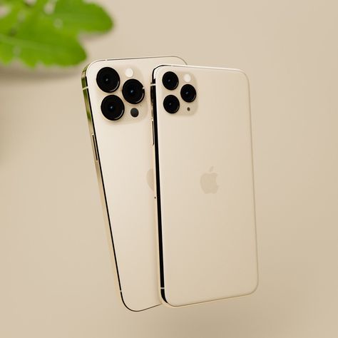 Iphone Concept, Gold Iphone, Flower Phone Case, Best Iphone, Airpods Case, Giveaway Contest, Free Iphone, Apple Phone, Aesthetic Iphone