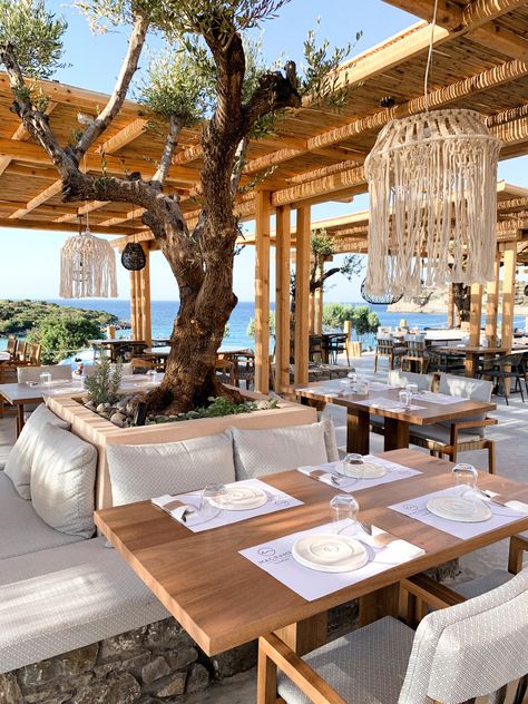 Crete Greece Restaurants, Restaurants In Greece, Crete Food, Crete Greece Aesthetic, Crete Restaurants, Greece Restaurant, Greek Hotel, Heraklion Crete Greece, Crete Beaches