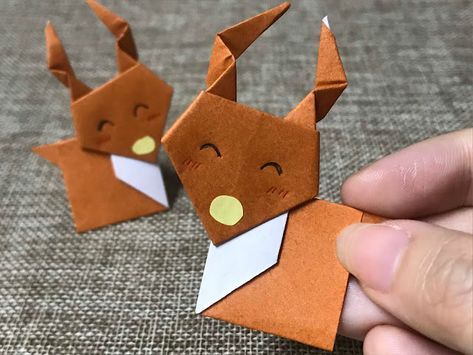 Origami Reindeer, Diy Origami, Deck The Halls, Origami Paper, Teaching Kids, Reindeer, Origami, Tools, Art