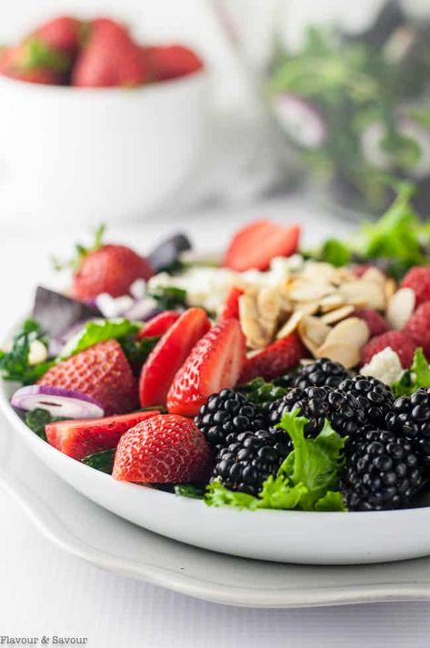 Triple Berry Mixed Green Salad - Flavour and Savour Green Salad With Strawberries, Salad With Berries, Blackberry Salad, Salad Feta, Recipes With Cool Whip, Salad With Strawberries, Creamy Balsamic Dressing, Mixed Green Salad, Raspberry Salad