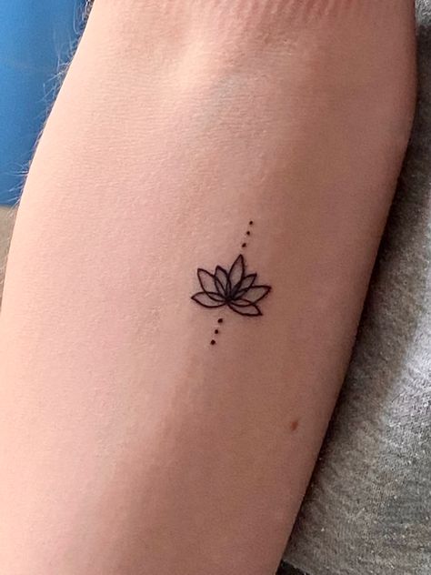 Lotus Tattoo Behind Ear, Lotus Flower Tattoo Behind Ear, Inner Ear Tattoo, Tattoo Behind Ear, Different Tattoos, Lotus Tattoo, Flower Tattoo Designs, Lotus Flower Tattoo, Ear Tattoo