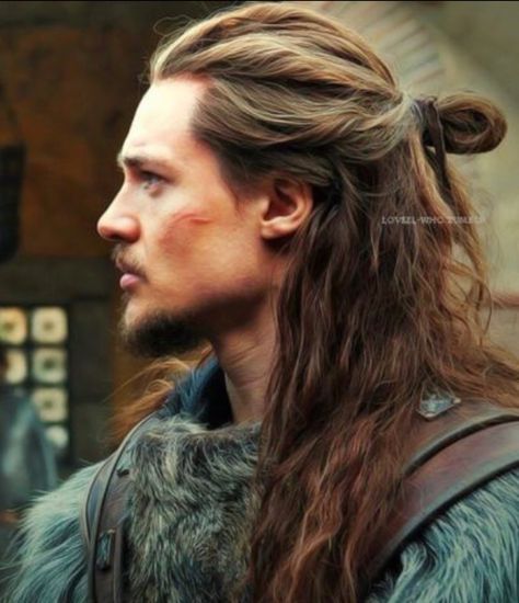 Viking Haircut, Alexander Dreymon, Braids With Shaved Sides, Last Kingdom, Top Braid, Viking Hair, Beard Hairstyle, The Last Kingdom, Long Beards