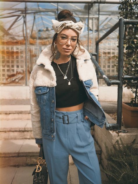 Sammie Jefcoate, Sammi Jefcoate, The Borg, Hair Scarf Styles, Denim Jacket Outfit, Borg Jacket, Ombre Fashion, Look Rock, Rocker Style